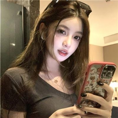 美女与液体人